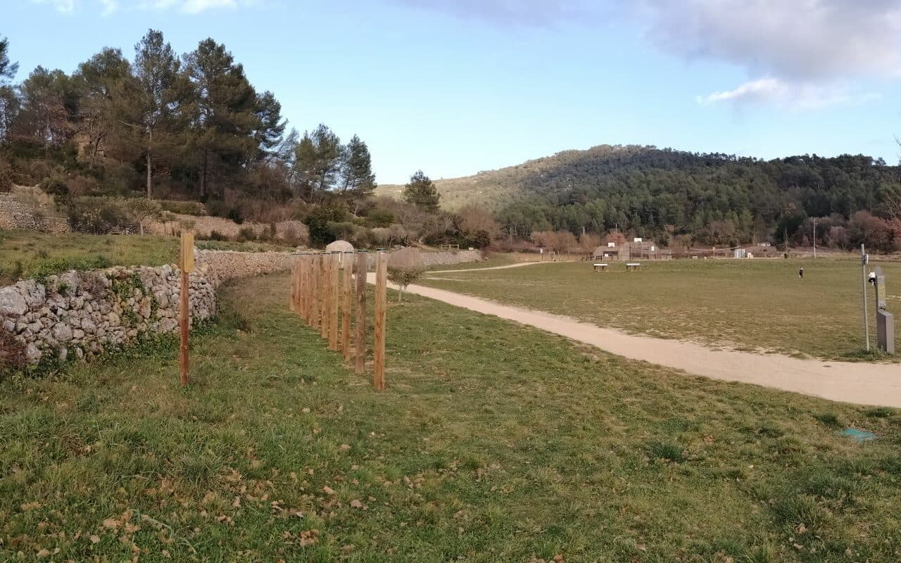 Aire des Candouliers à Bras